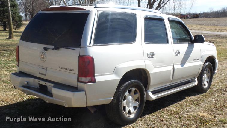 image for item BI9122 2003 Cadillac Escalade SUV
