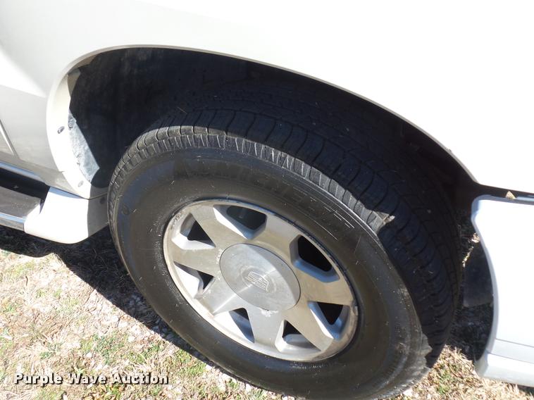 image for item BI9122 2003 Cadillac Escalade SUV