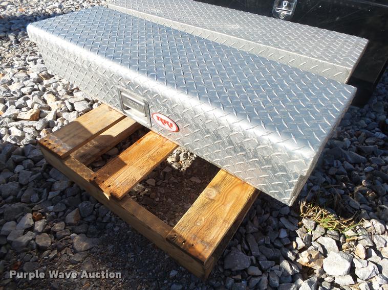 image for item BM9508 (2) L-shaped toolboxes