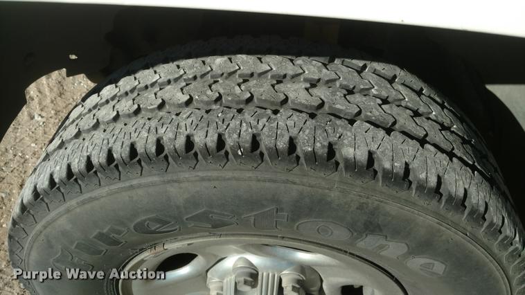 image for item BU9966 2002 Chevrolet Silverado 1500 pickup truck