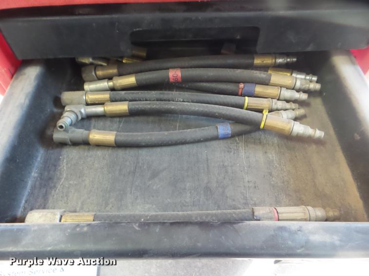 image for item BW9177 Snap-on EEFS100C MotorVac carbon clean system fuel system service and diagnostic machine