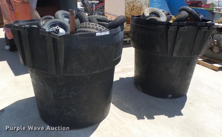 image for item BX9105 Tires and wheels