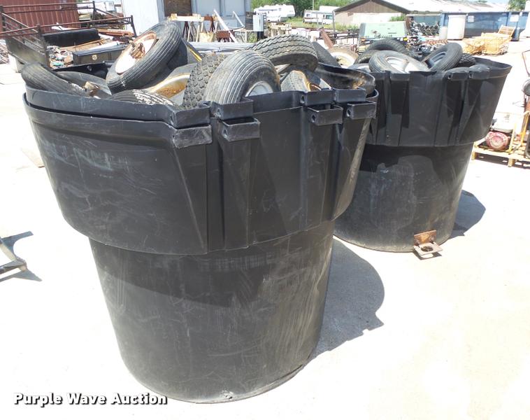 image for item BX9105 Tires and wheels