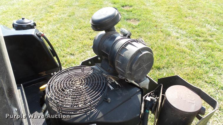 image for item BY9004 2006 Snapper Pro ZTR lawn mower