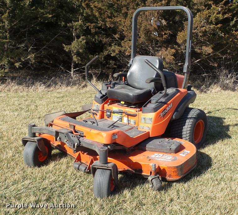 image for item BY9008 Kubota ZD331 lawn mower