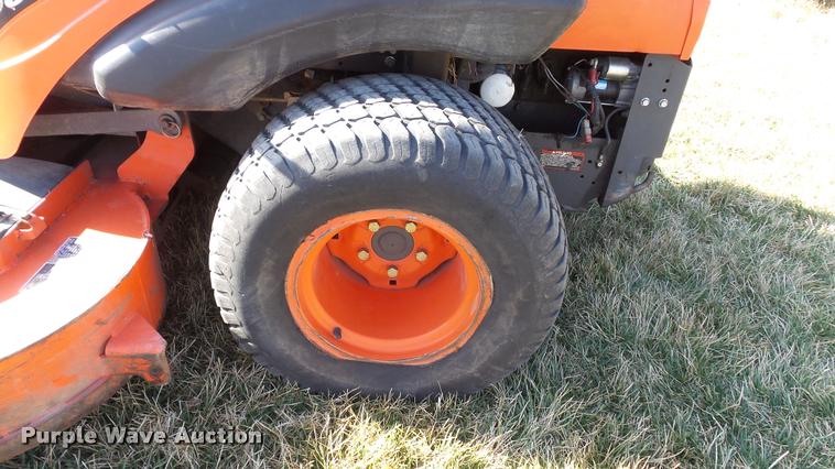 image for item BY9008 Kubota ZD331 lawn mower