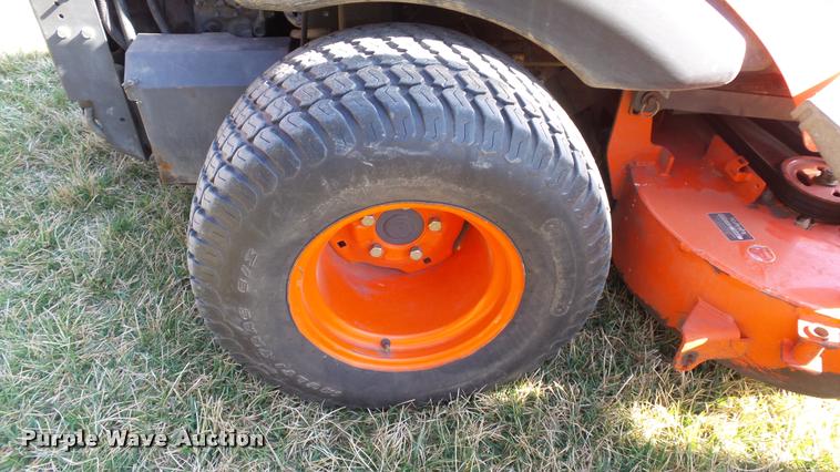 image for item BY9008 Kubota ZD331 lawn mower