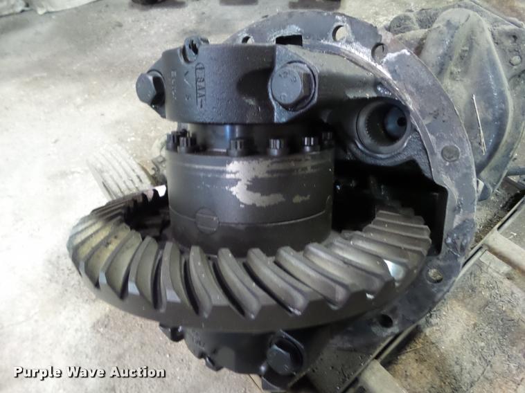 image for item CB9835 (2) Eaton 3:70 center sections with differential lock