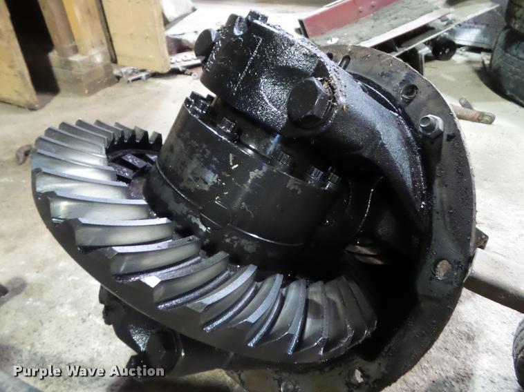 image for item CB9835 (2) Eaton 3:70 center sections with differential lock