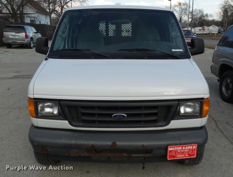 image for item CB9853 2006 Ford E250 van