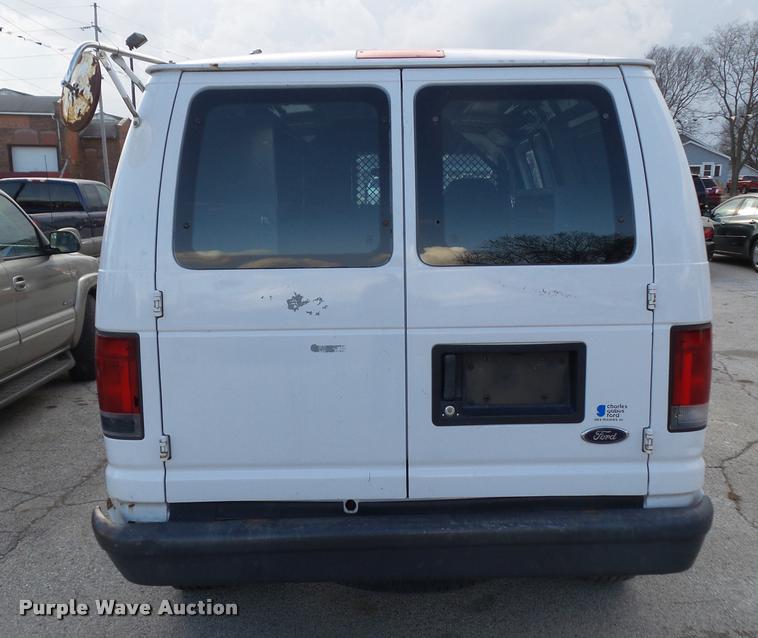image for item CB9853 2006 Ford E250 van