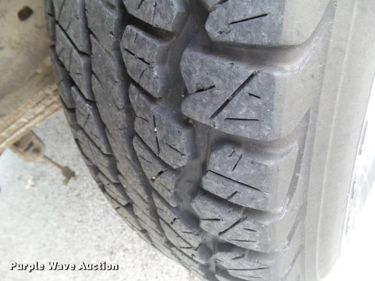 image for item CB9855 1983 Ford Bronco XLT SUV