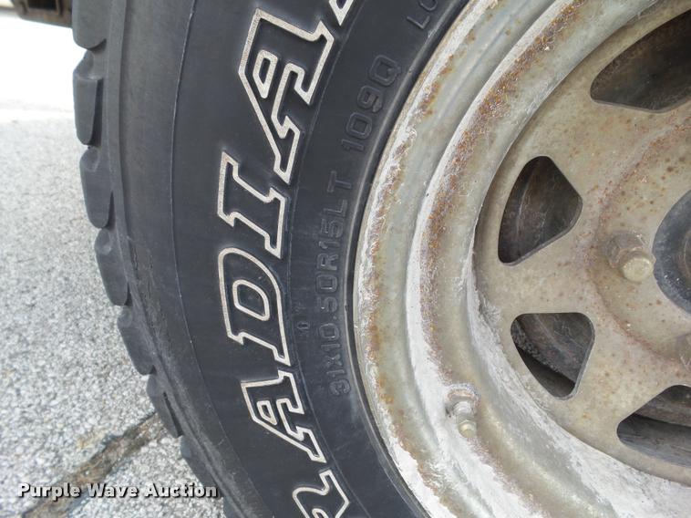 image for item CB9855 1983 Ford Bronco XLT SUV