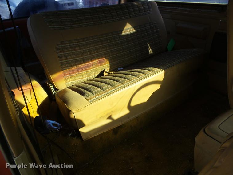 image for item CB9855 1983 Ford Bronco XLT SUV