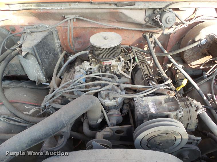 image for item CB9855 1983 Ford Bronco XLT SUV