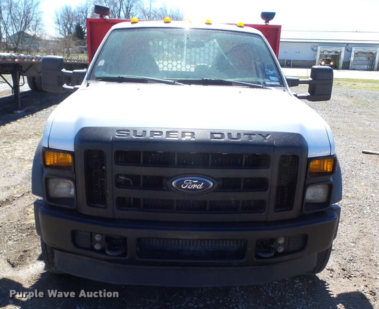 image for item CB9856 2008 Ford F450 Super Duty flatbed truck