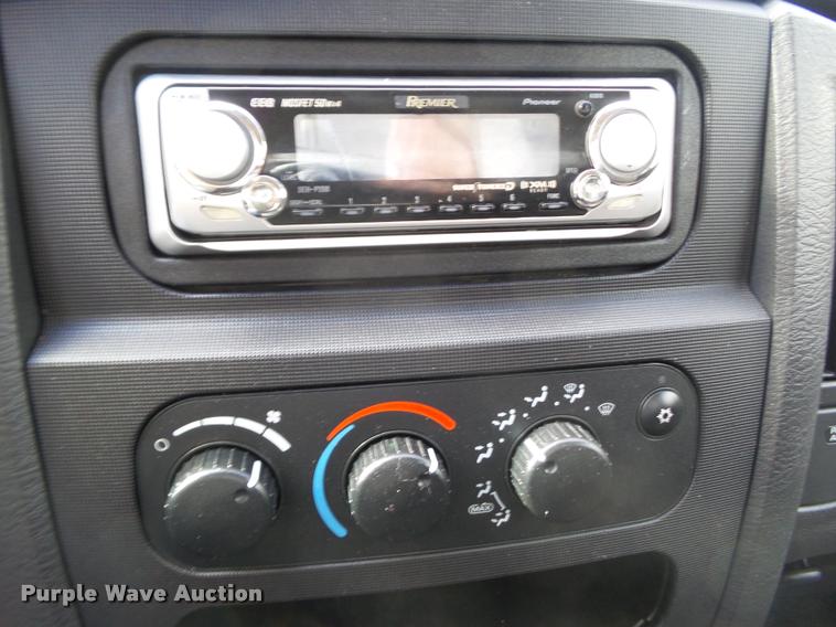 image for item CB9859 2002 Dodge Ram 1500 pickup truck