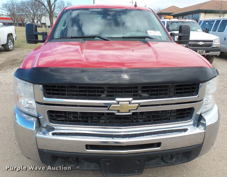 image for item DA0404 2009 Chevrolet Silverado 2500HD Crew Cab pickup truck