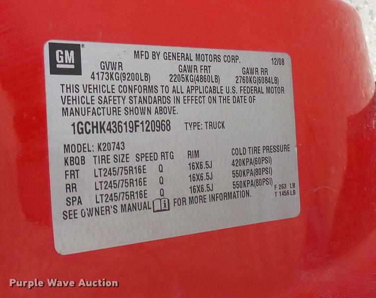 image for item DA0404 2009 Chevrolet Silverado 2500HD Crew Cab pickup truck