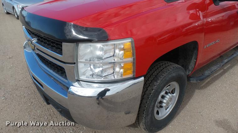 image for item DA0404 2009 Chevrolet Silverado 2500HD Crew Cab pickup truck