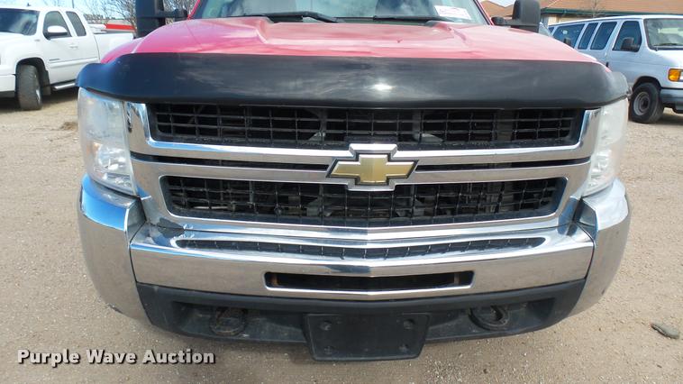 image for item DA0404 2009 Chevrolet Silverado 2500HD Crew Cab pickup truck