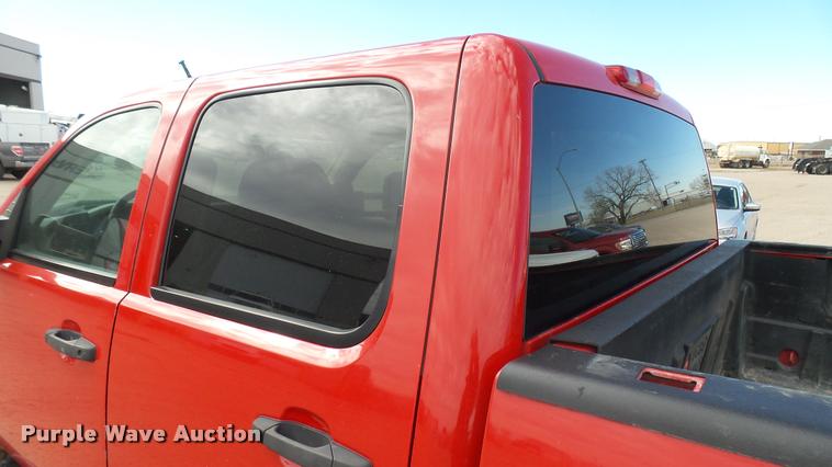 image for item DA0404 2009 Chevrolet Silverado 2500HD Crew Cab pickup truck