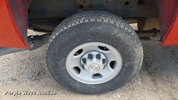 image for item DA0404 2009 Chevrolet Silverado 2500HD Crew Cab pickup truck