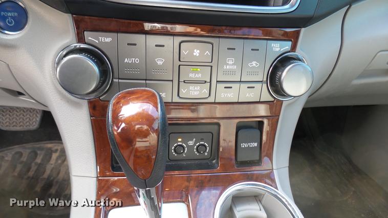 image for item DA0406 2013 Toyota Highlander Limited SUV