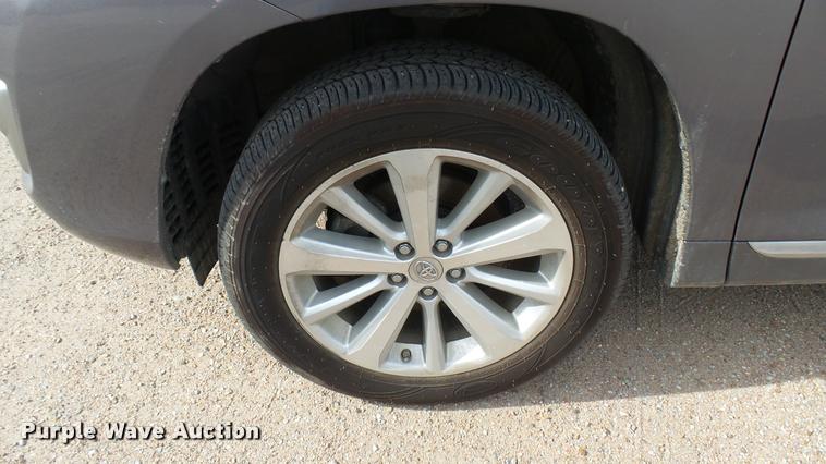 image for item DA0406 2013 Toyota Highlander Limited SUV