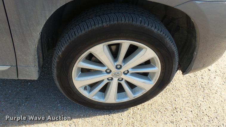 image for item DA0406 2013 Toyota Highlander Limited SUV