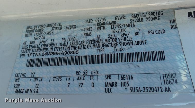 image for item DA0413 2006 Ford E250 van