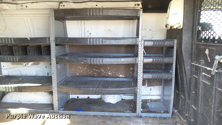 image for item DA0413 2006 Ford E250 van