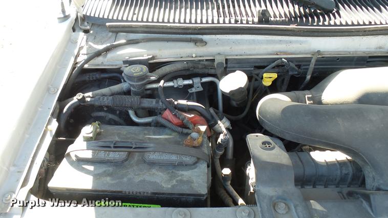 image for item DA0414 2007 Ford E150 van