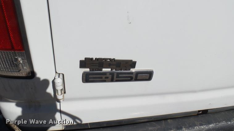 image for item DA0414 2007 Ford E150 van