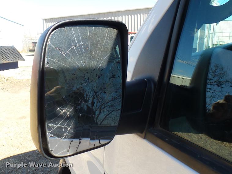 image for item DA0414 2007 Ford E150 van