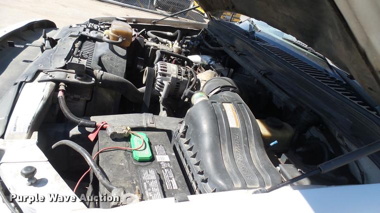 image for item DA0425 1999 Ford F450 Super Duty flatbed truck