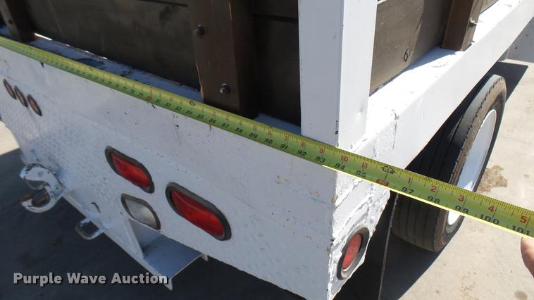 image for item DA0425 1999 Ford F450 Super Duty flatbed truck