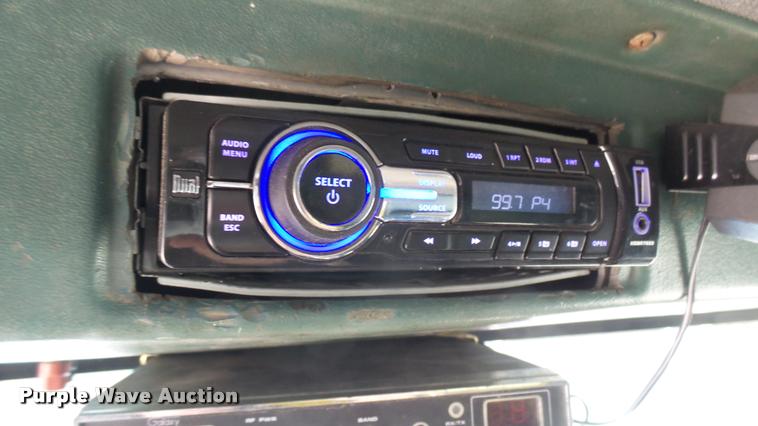 image for item DA0426 1987 Peterbilt 377 dump truck