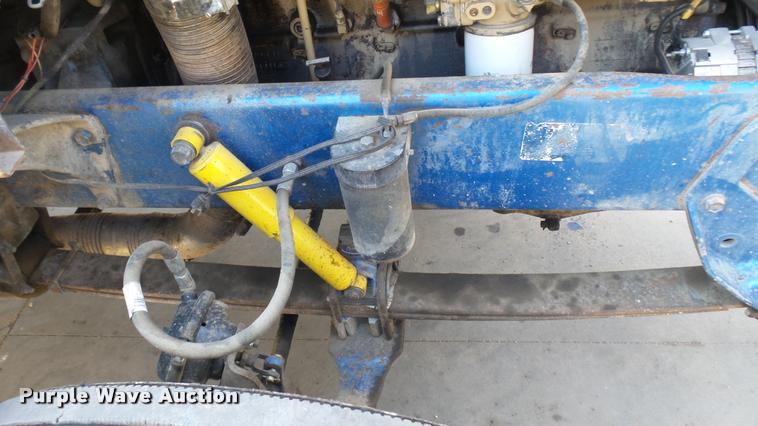 image for item DA0426 1987 Peterbilt 377 dump truck