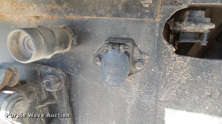 image for item DA0426 1987 Peterbilt 377 dump truck