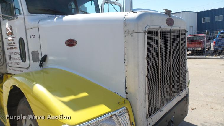image for item DA0426 1987 Peterbilt 377 dump truck