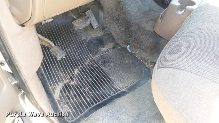 image for item DA0427 1996 Ford F150 pickup truck