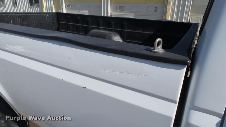 image for item DA0427 1996 Ford F150 pickup truck