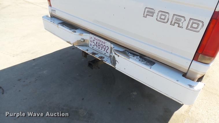 image for item DA0427 1996 Ford F150 pickup truck