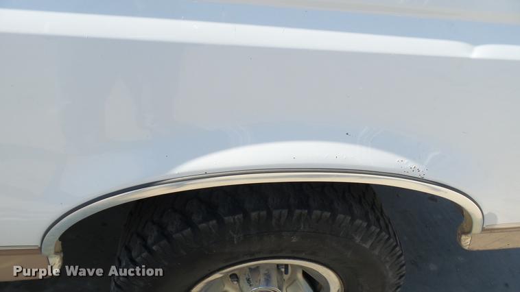 image for item DA0427 1996 Ford F150 pickup truck