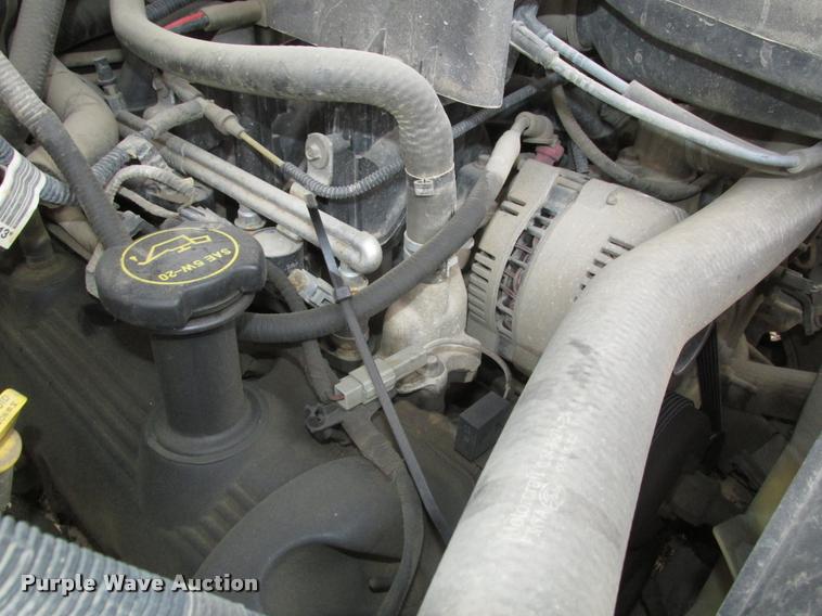 image for item DA0557 2002 Ford F150 XL pickup truck