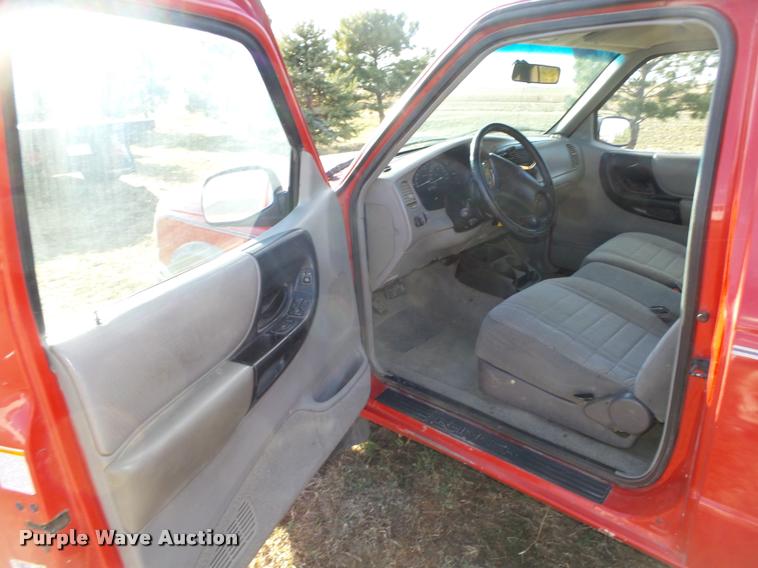 image for item DA0579 1997 Ford Ranger XLT SuperCab pickup truck