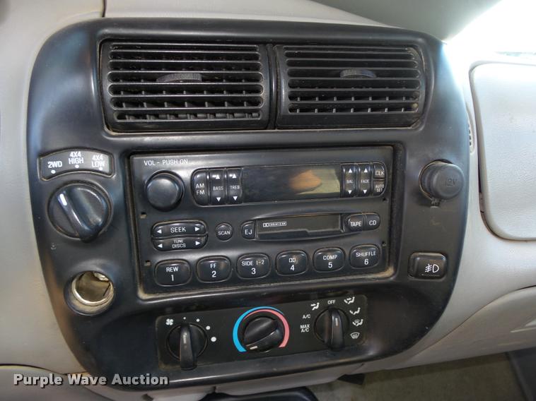 image for item DA0579 1997 Ford Ranger XLT SuperCab pickup truck