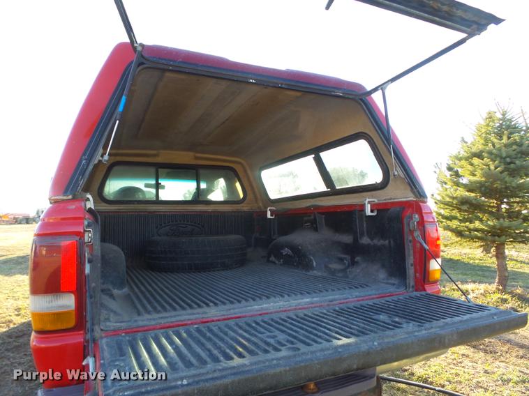 image for item DA0579 1997 Ford Ranger XLT SuperCab pickup truck