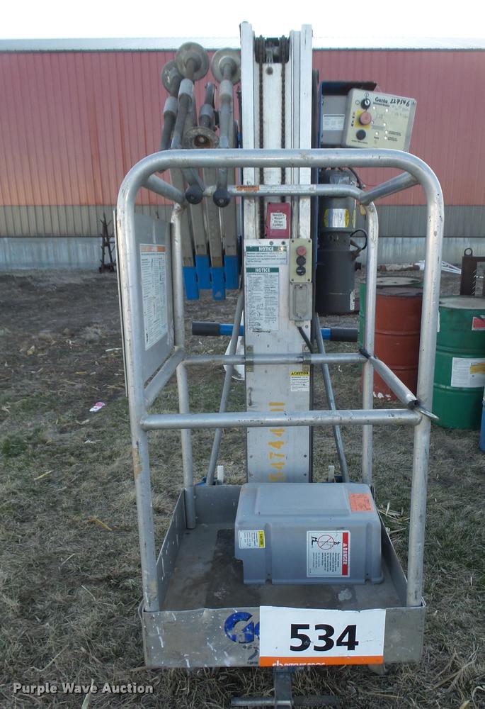 image for item DA0584 Genie 30AWP vertical lift